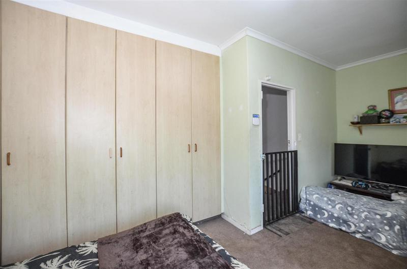 2 Bedroom Property for Sale in Labiance Estate Western Cape